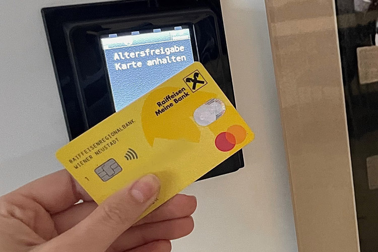 Zutrittskontrolle / Altersprüfung SB-Bereich